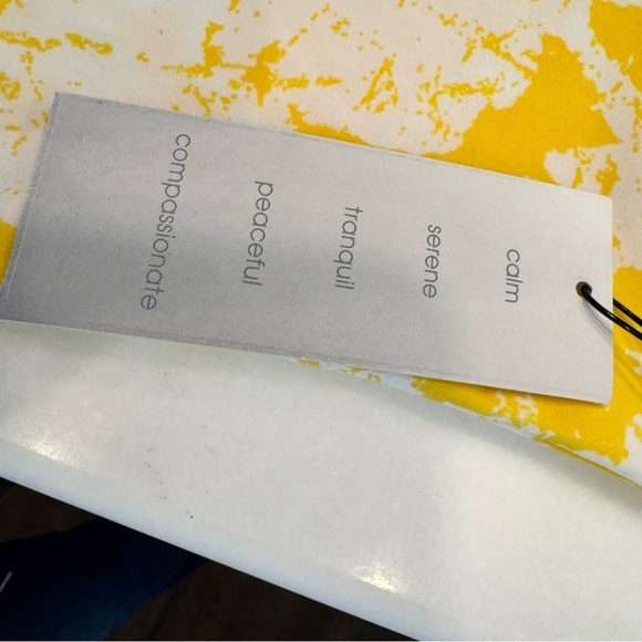 Zenergy by Chico Vest Women's Size 0 Bright Yellow Floral Full Zip - Picture 8 of 14